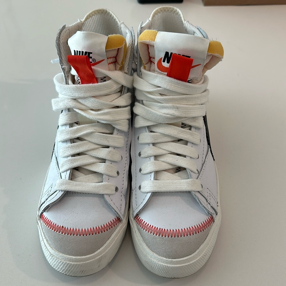 Nike Retro Jumbo 77’